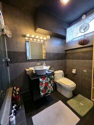 Blk 230F Tampines Street 24 (Tampines), HDB Executive #563952391